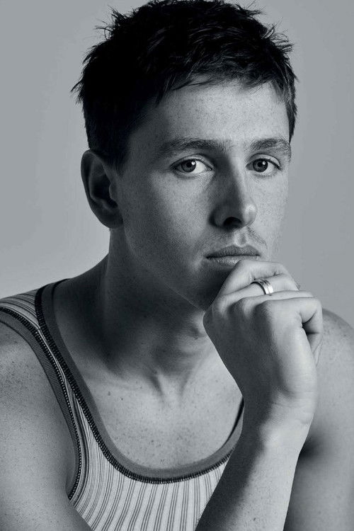 Photo of Harris Dickinson