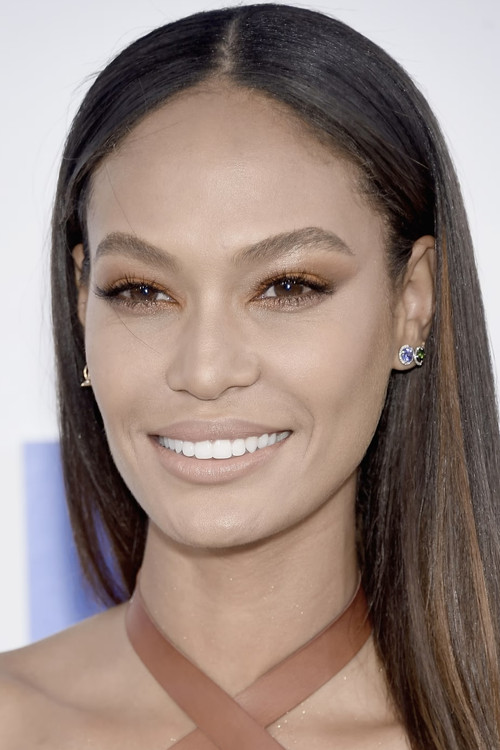 Photo of Joan Smalls