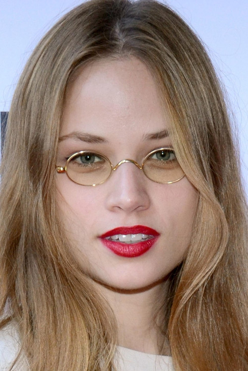 Photo of Makenzie Leigh