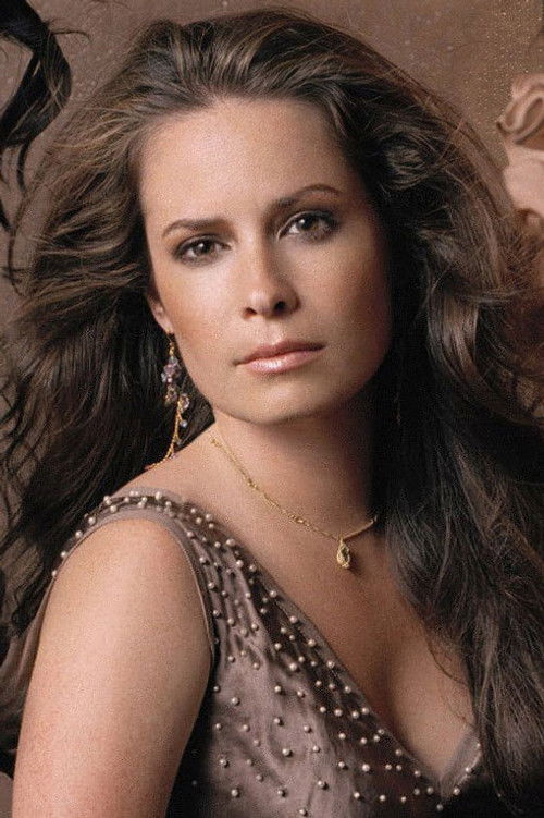 Photo of Holly Marie Combs