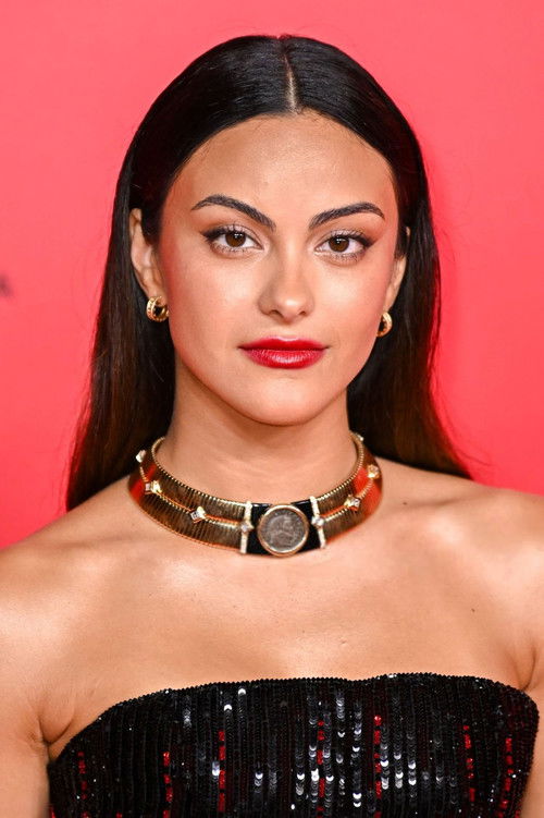 Photo of Camila Mendes