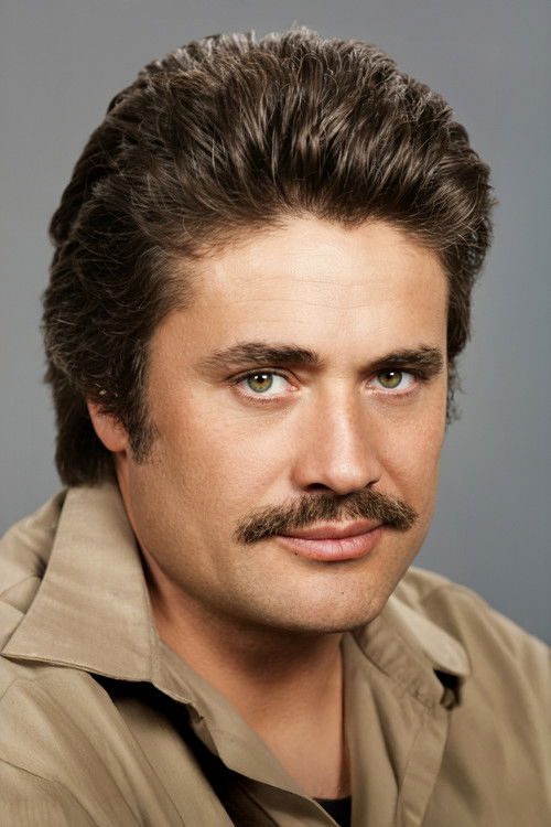 Photo of Cüneyt Arkın