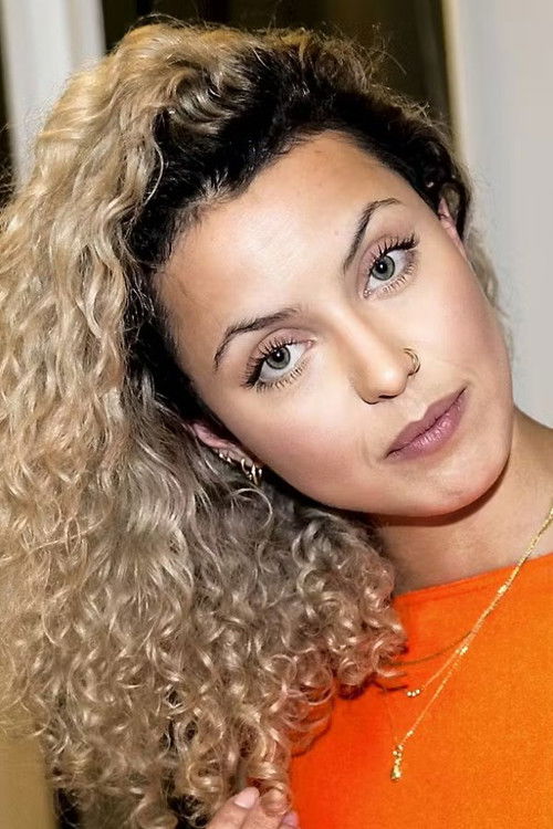 Photo of Simone Colling