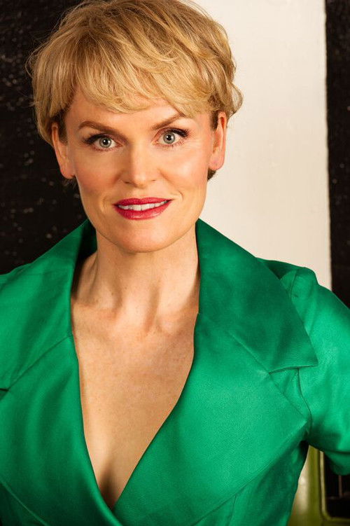 Photo of Stephnie Weir