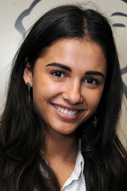 Photo of Naomi Scott