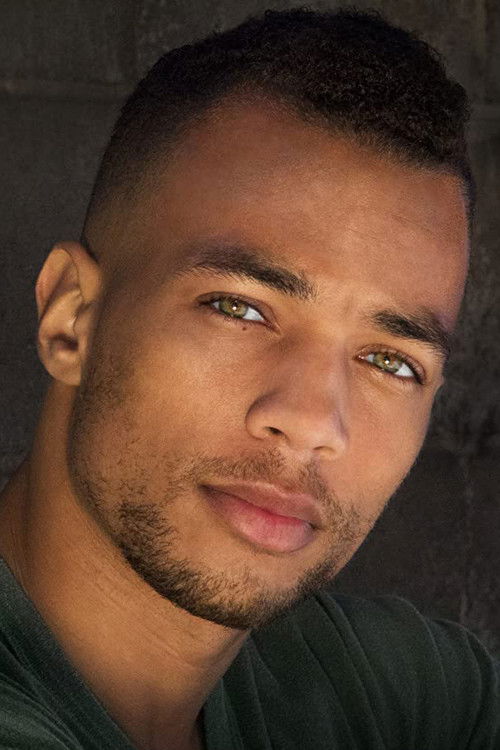 Photo of Kendrick Sampson