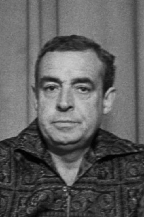 Photo of Max Pécas