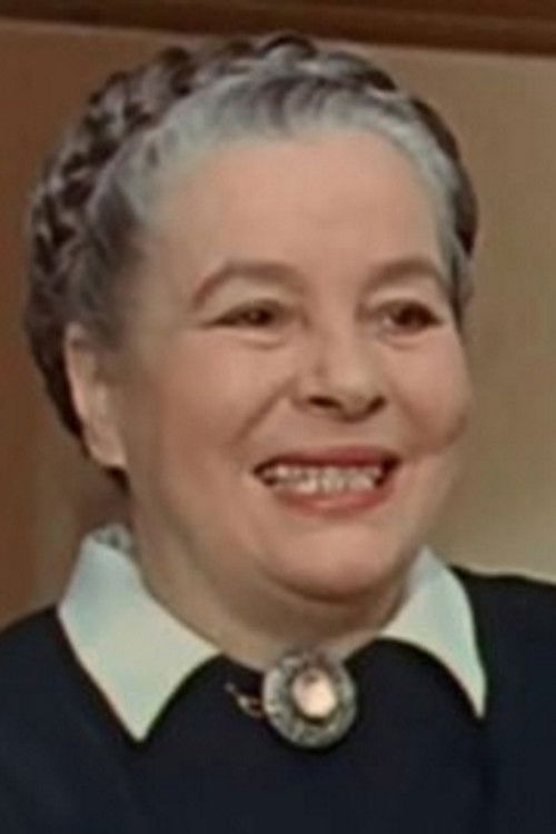 Photo of Nora Gordon