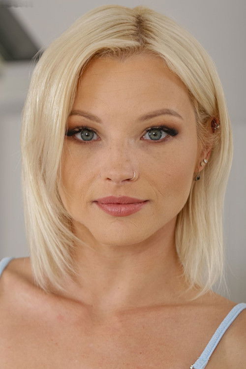 Photo of Zazie Skymm