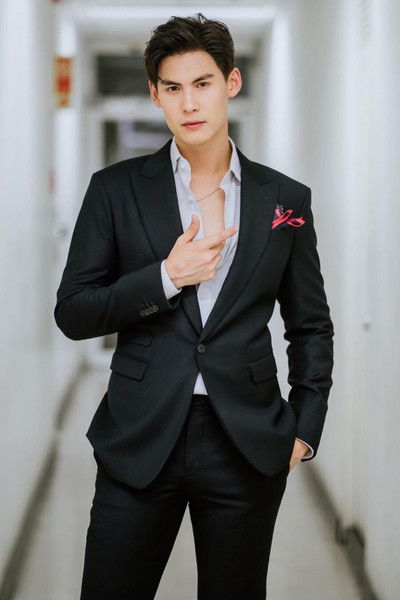 Photo of Chanakan Poonsiriwong