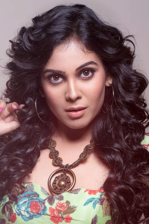 Photo of Chandhini Tamilarasan