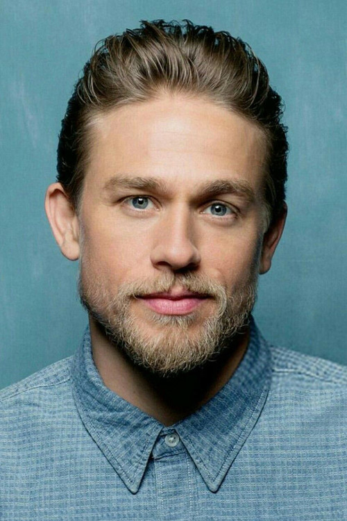 Photo of Charlie Hunnam