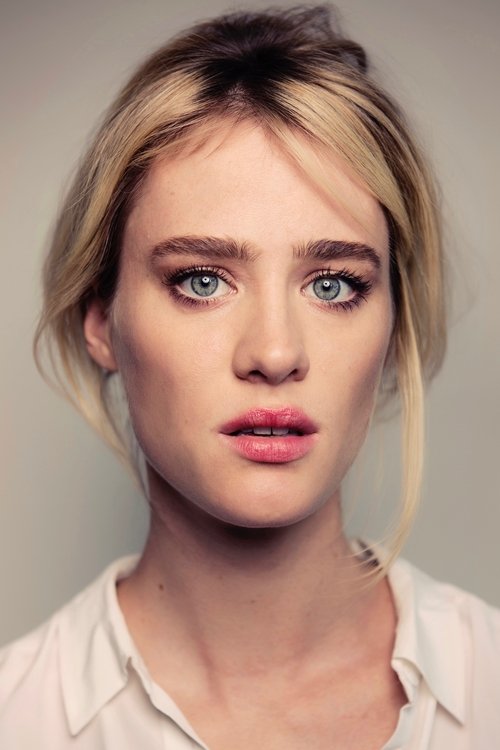Photo of Mackenzie Davis