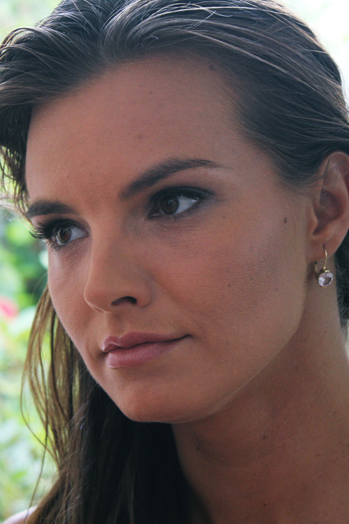 Photo of Suzie Carina