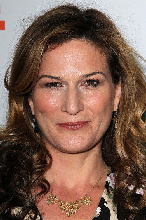 Photo of Ana Gasteyer