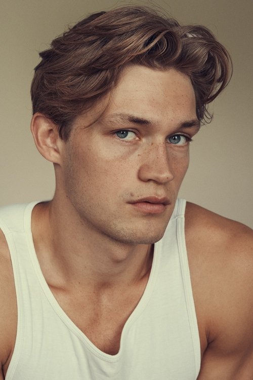 Photo of Damian Hardung