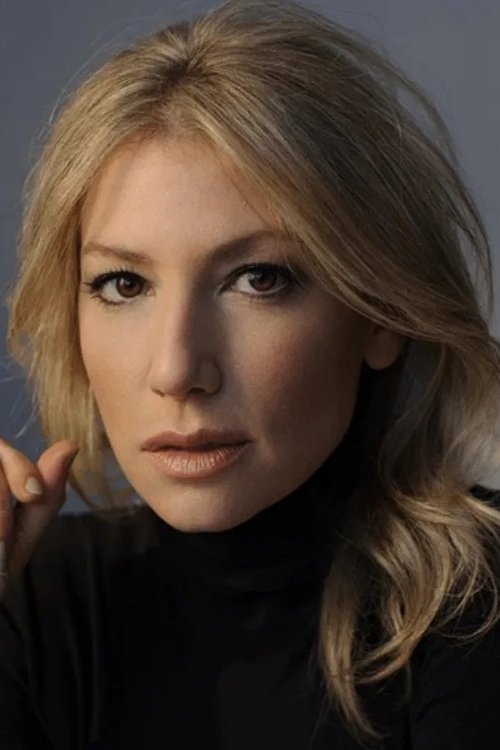 Photo of Ari Graynor