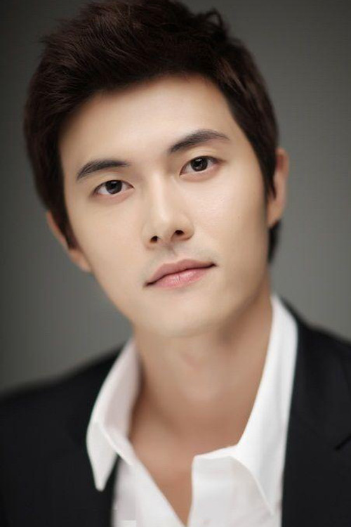 Photo of Jae Hee