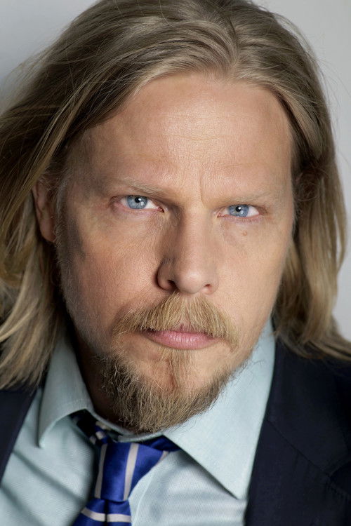 Photo of Ian Matthews