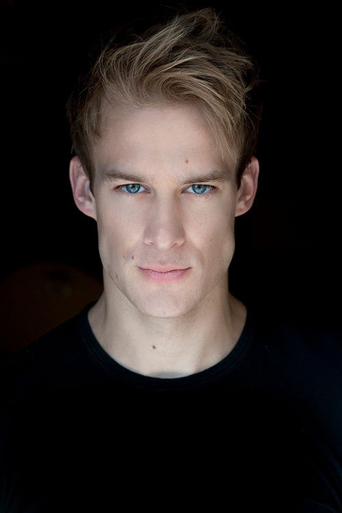 Photo of Bradley Dodds