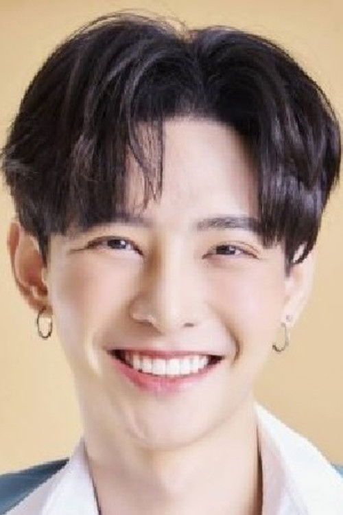 Photo of Supanut Lourhaphanich