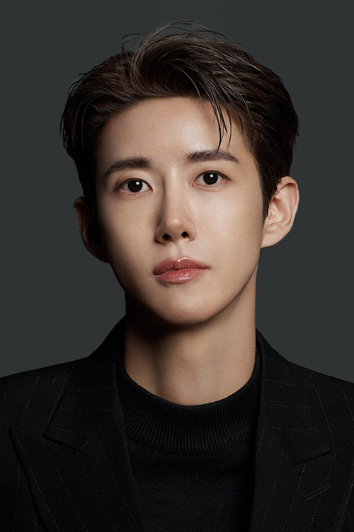 Photo of Hwang Kwang-hee