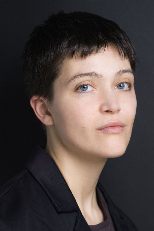 Photo of Elise Duffy