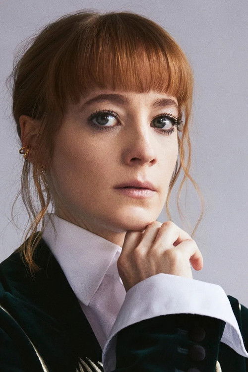 Photo of Leonie Benesch