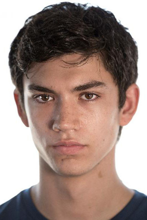 Photo of Archie Renaux