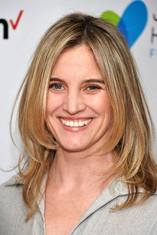 Photo of Isabel Gillies