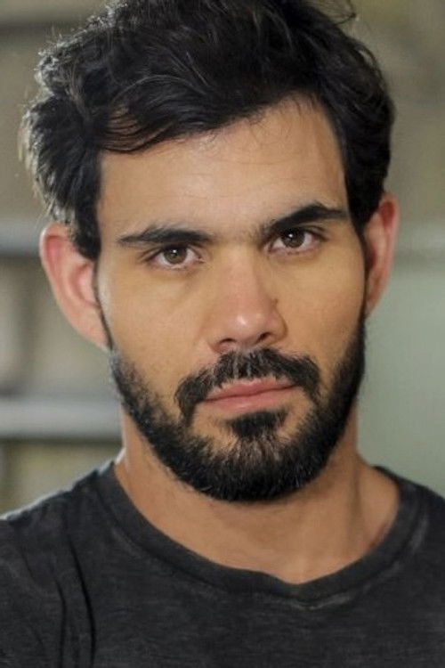 Photo of Juliano Cazarré