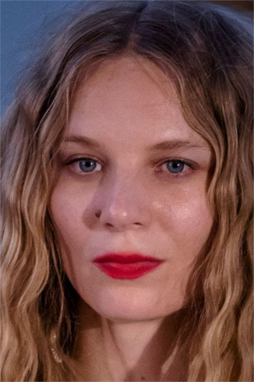 Photo of Lilith Stangenberg