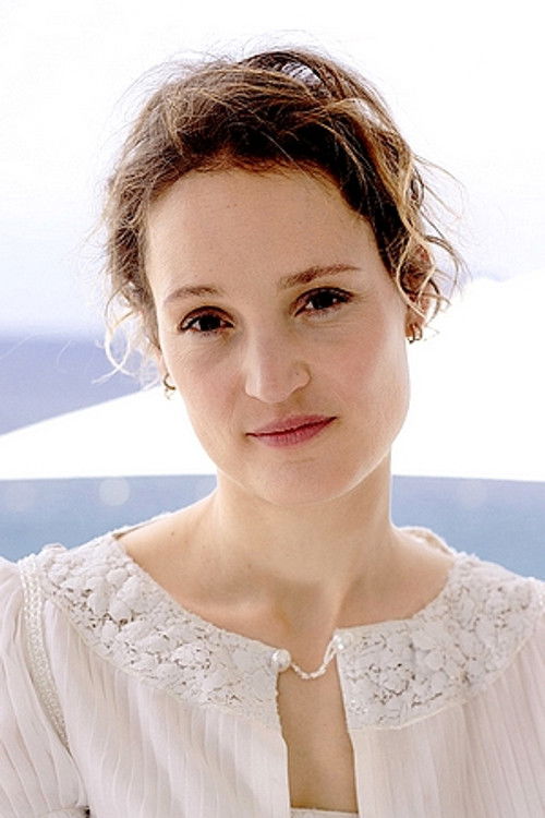 Photo of Vicky Krieps