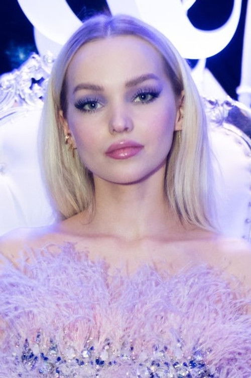 Photo of Dove Cameron