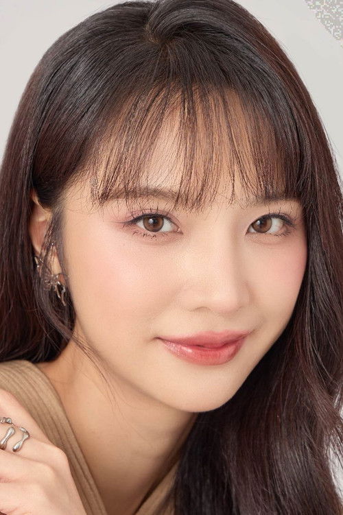 Photo of Ployshompoo Supasap