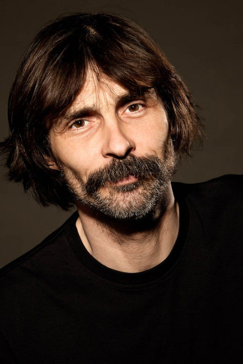 Photo of Erdal Beşikçioğlu