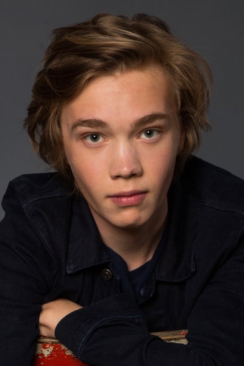 Photo of Charlie Plummer