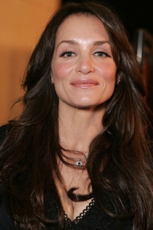 Photo of Kristen Cloke