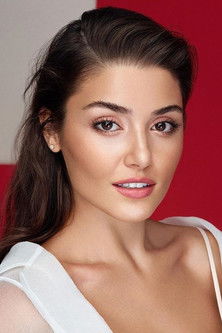 Photo of Hande Erçel