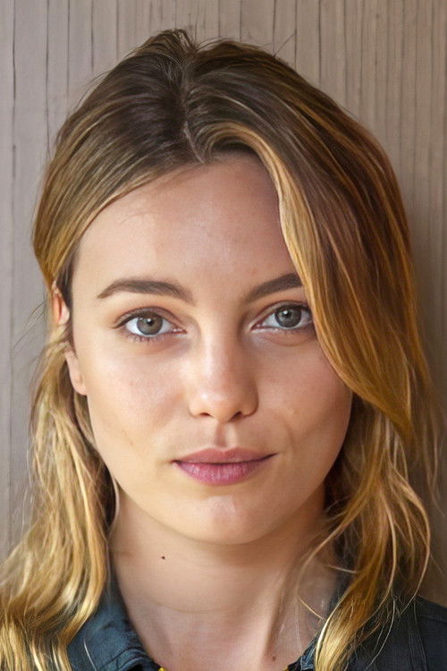 Photo of Leila George