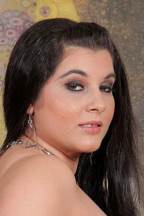 Photo of Sandra Love