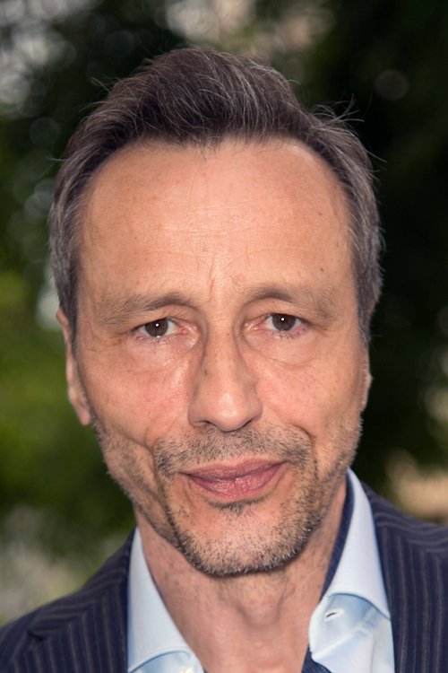 Photo of Michael Wincott
