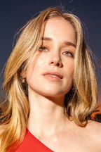 Photo of Elizabeth Lail