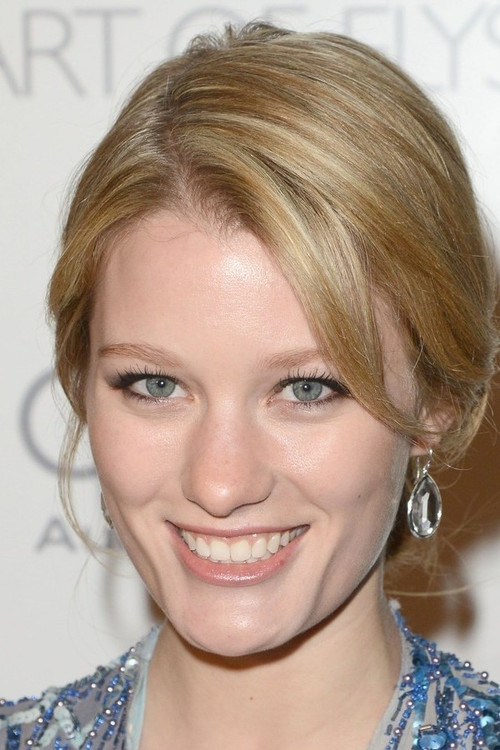 Photo of Ashley Hinshaw
