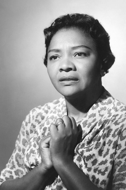 Photo of Juanita Moore
