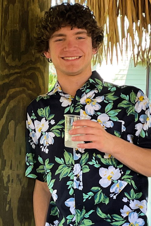 Photo of Carter Reeves