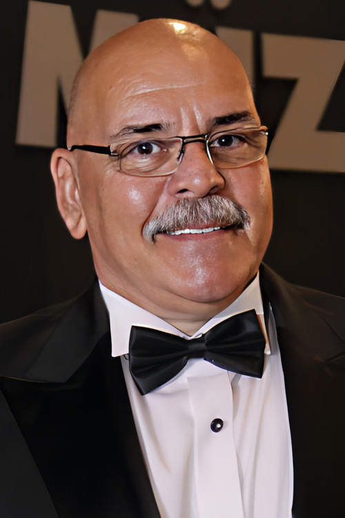 Photo of Rasim Öztekin