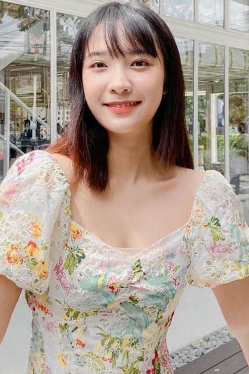 Photo of Ployshompoo Supasap