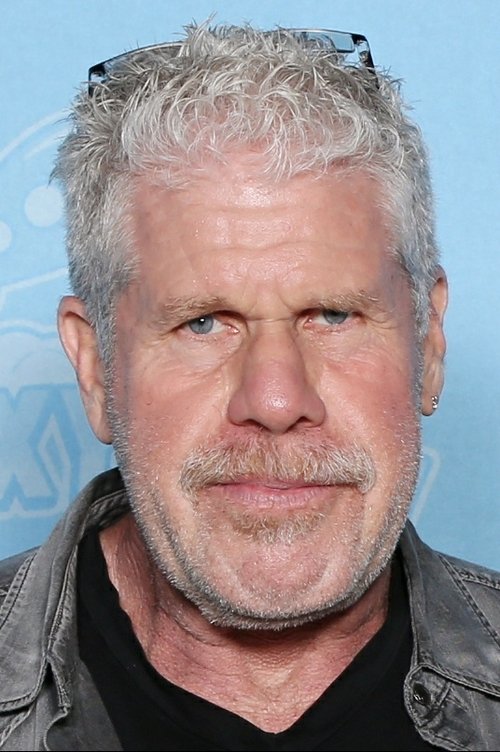 Photo of Ron Perlman