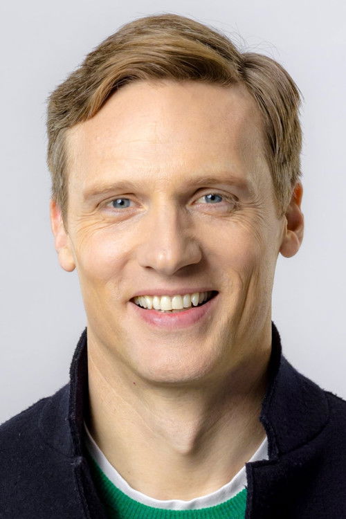Photo of Teddy Sears